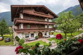  Pension Kumbichlhof  Майрхофен